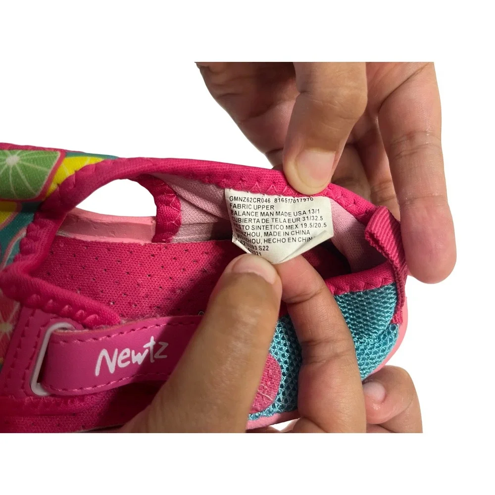 Newtz Kids Water Shoes Pink Teal Citrus Fruit Print Size 13/1 GMNZ62CR046